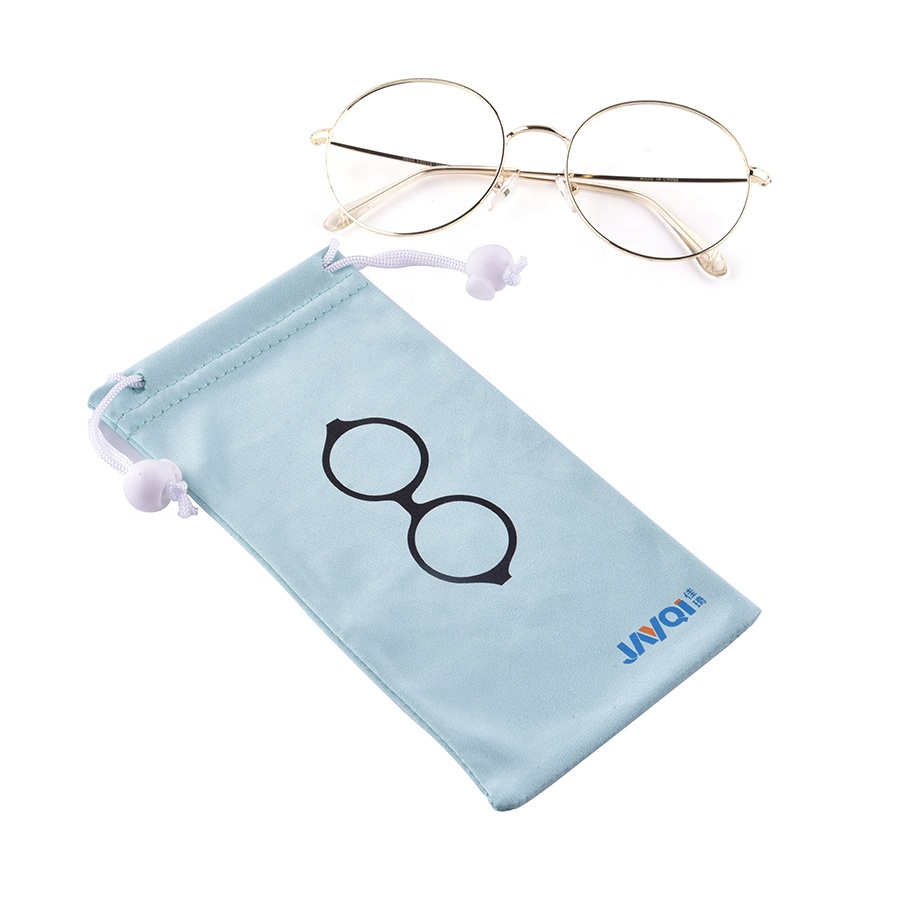 Sauberes Brillenbeutelpaket mit Kordelzug aus Mikrofasertuch
